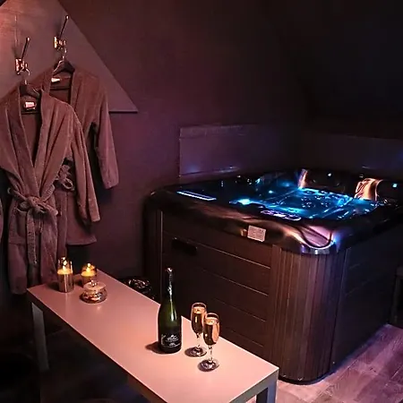 Pause Nature Avec Spa, Hammam Shower, Sauna, Streaming Et Arrivee Autonome Bed & Breakfast