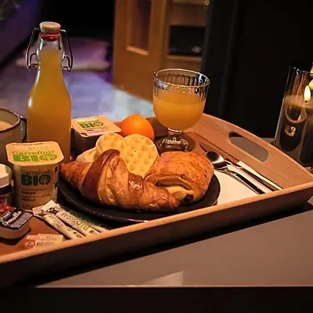 Bed & Breakfast Pause Nature Avec Spa, Hammam Shower, Sauna, Streaming Et Arrivee Autonome Sorbais