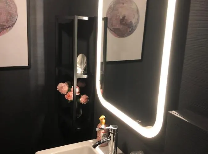 Bed & Breakfast Pause Nature Avec Spa, Hammam Shower, Sauna, Streaming Et Arrivee Autonome Sorbais